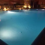 Paradiso Ξενοδοχείο με διαμερίσματα 4*