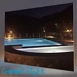 Paradiso Aparthotel 4*