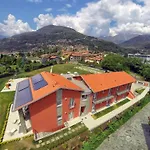 Paradiso 4*