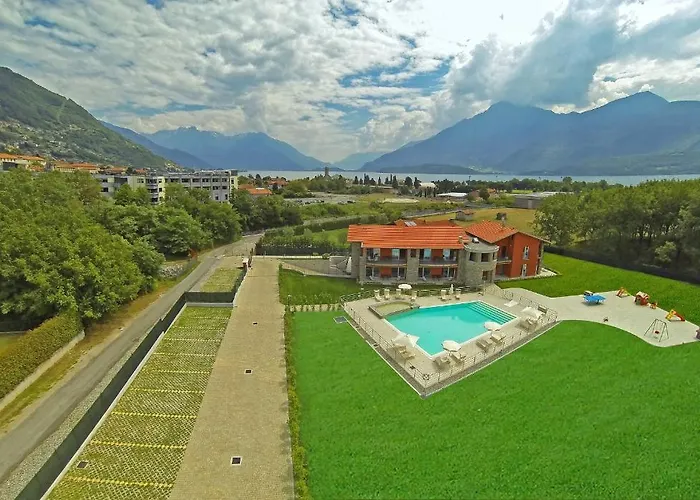 Paradiso Aparthotel Gravedona