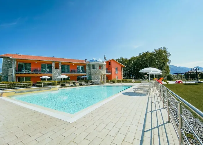 Paradiso 4* Gravedona