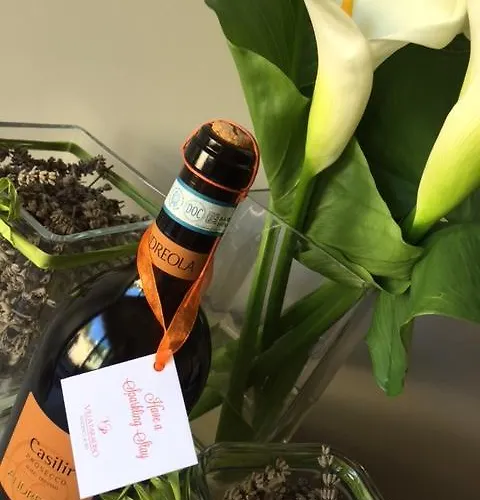 Paradiso Aparthotel 4*