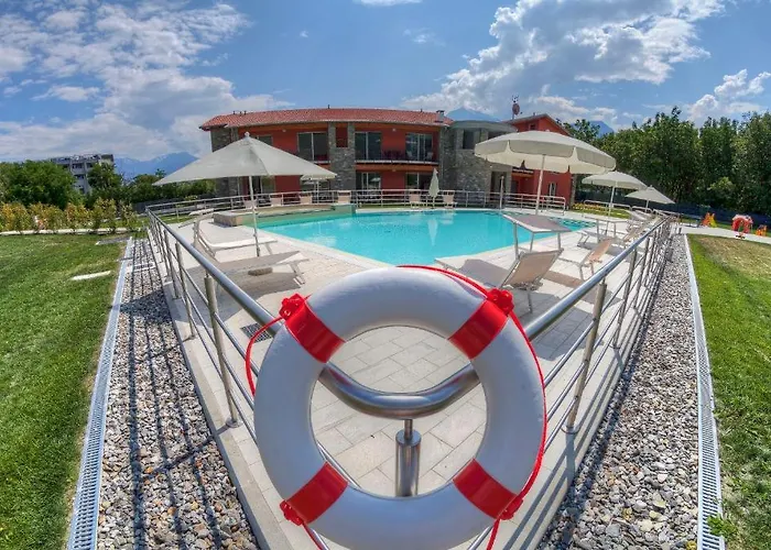 Aparthotel Paradiso Gravedona