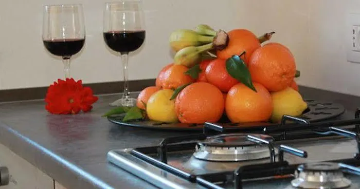 Paradiso Aparthotel 4*