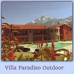 Paradiso 4*